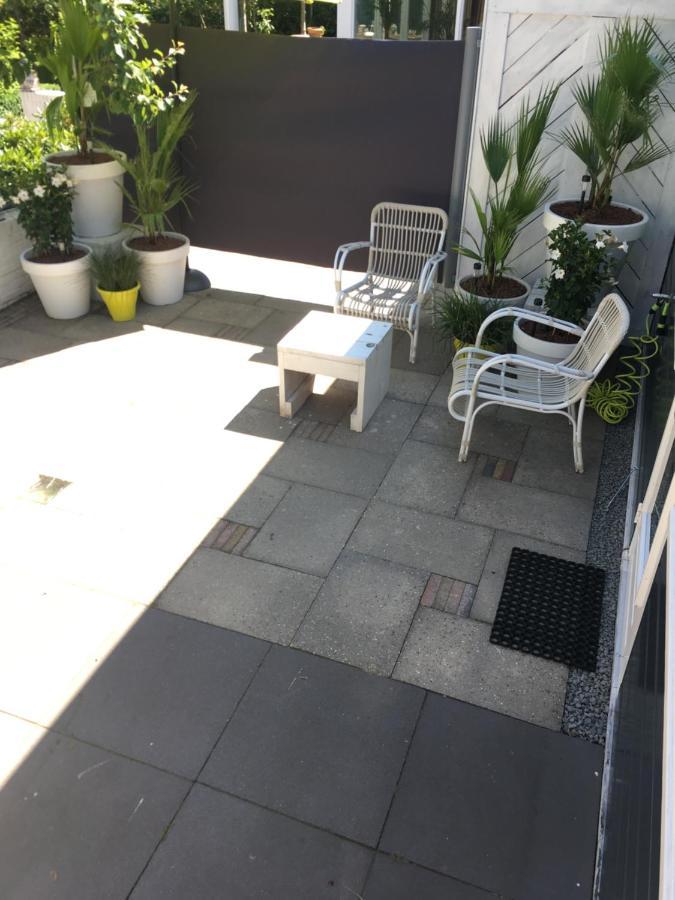 De Tuinkamer-----Prive Diner Op De Kamer Mogelijk!!! Hoogeveen Exterior photo