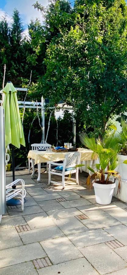 De Tuinkamer-----Prive Diner Op De Kamer Mogelijk!!! Hoogeveen Exterior photo